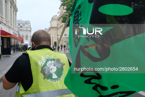 The railway workers of the SUD RAIL union demonstrate from the National Assembly to the Senate for the withdrawal of the rail pact, on 11 Ju...