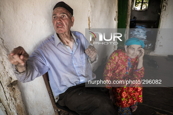 Alikoč village, east Macedonia. The oldest couple of the village. 