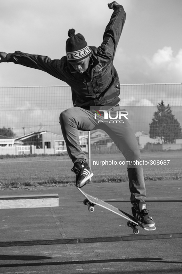  Cape Town skateboarder Rayne Luche Moses instigated the grassroots Nebula Skate of Mind initiative to develop skills in underprivileged com...