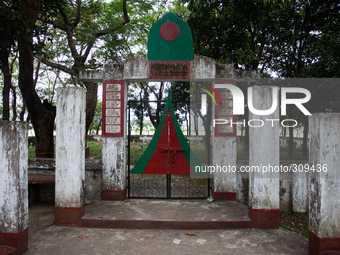 Gate of the graveyard at Dolura Martyrs' Square. 
Its been 43 years since Bangladesh got independence but yet there are thousands of martyr...