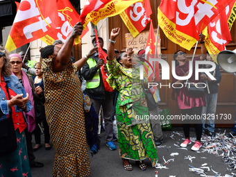  The subcontractors of the Park Hyatt Vendôme, who have been on strike for 18 days, and who were dislodged by the police from the Parisian p...