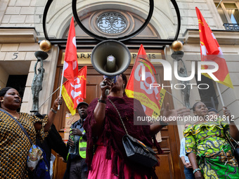  The subcontractors of the Park Hyatt Vendôme, who have been on strike for 18 days, and who were dislodged by the police from the Parisian p...