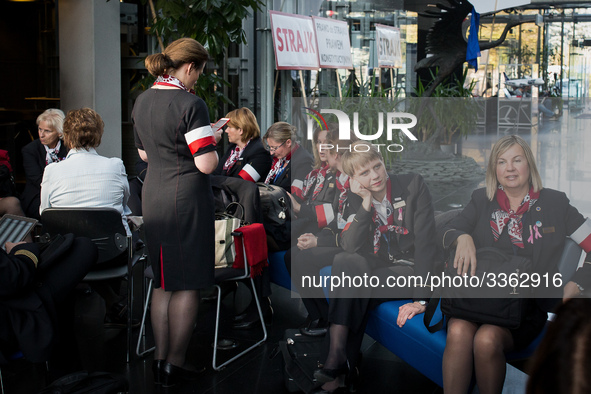 Polish LOT airline crew on strike in Warsaw, Poland on 18 October 2018 