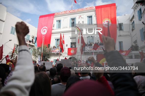 Unionists and workers rallied outside the headquarter of the Tunisian General Labour Union (UGTT), on November 17, 2018 in Tunis, where the...