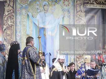 KIEV, UKRAINE - NOVEMBER 30: The Head of the Ukrainian Orthodox Church of Kyiv Patriarchate  Filaret(1st from R) and Head of the Ukrainian G...