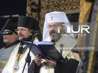 KIEV, UKRAINE - NOVEMBER 30: Head of the Ukrainian Greek-Catholic Church, His Beatitude Sviatoslav Shevchuk prays for peace in Ukraine readi...