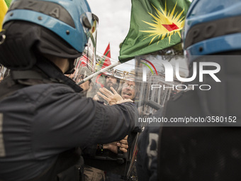 Italy, Rome:Italian policemen face pro-Kurdish demonstrators during a sit-in near the Vatican in Rome, Monday, Feb. 5, 2018.Turkish Presiden...