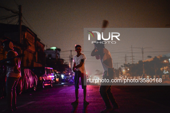 Flagellants whip their backs during Good Friday Lenten rites in Navotas, Metro Manila, Philippines, March 30, 2018.

Photo: Ezra Acayan/NurP...