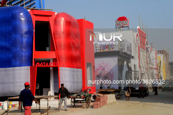 Bangladeshi day labor works in the Dhaka International Trade Fair in Dhaka, Bangladesh. On January 08, 2019. 