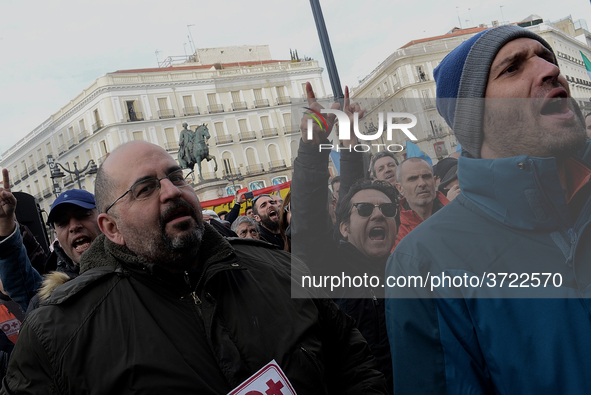 Taxi drivers strike to call for stricter regulations against ride hailing services such as Uber and Cabify in Madrid on 28th January, 2019. 