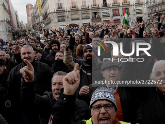 Taxi drivers strike to call for stricter regulations against ride hailing services such as Uber and Cabify in Madrid on 28th January, 2019....