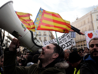 Taxi drivers strike to call for stricter regulations against ride hailing services such as Uber and Cabify in Madrid on 28th January, 2019....