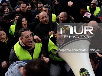 Taxi drivers strike to call for stricter regulations against ride hailing services such as Uber and Cabify in Madrid on 28th January, 2019....