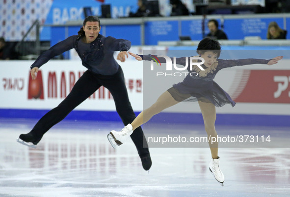 13 december-BARCELONA SPAIN: Yuko Kavaguti and Alexander Smirnov in the pairs free skating final in the ISU Grand Prix in Barcelona, held at...