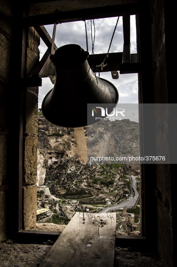 2014 - Hasankeyf - Up to the minaret 