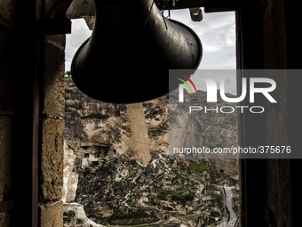 2014 - Hasankeyf - Up to the minaret (