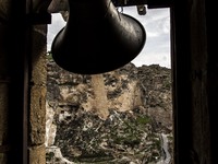 2014 - Hasankeyf - Up to the minaret (