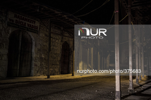 2014 - Turkey - Ilisu dam - Hasankeyf - Night in the bazar 