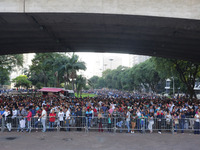 A giant line formed in the Anhangabaú Valley, in the center of the city of São Paulo, where job search is being promoted by the Secretariat...