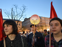 A small group of teachers, activists and members of the opposition gathered in Krakow's Main Square this evening during a protest.
Earlier t...