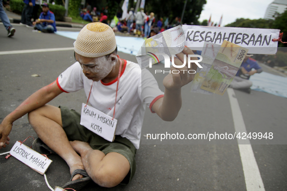 Thousand of labours from various labour organizations commemorating the International Labour Day or knows as May Day in Jakarta on May 1, 20...