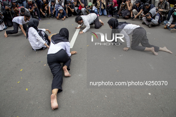 Jakarta, 01 May 2019 : Theatrical performance expressed the situation in Labors nowadays in Indonesia. Thousands of Labor filled Merdeka Bar...