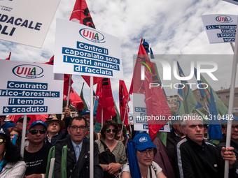 Fai Cisl, Flai Cgil and Uila Uil protest against the failure to apply the law on illegal hiring and the renewal of contracts expired for ten...