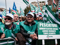 Fai Cisl, Flai Cgil and Uila Uil protest against the failure to apply the law on illegal hiring and the renewal of contracts expired for ten...