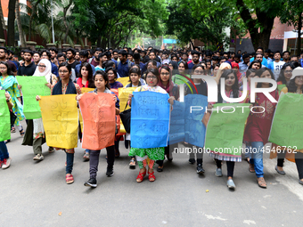 Students of Bangladesh University of Engineering and Technology (Buet) today continued their protest for the fifth consecutive day to press...