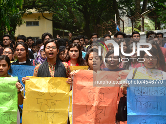 Students of Bangladesh University of Engineering and Technology (Buet) today continued their protest for the fifth consecutive day to press...