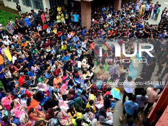 Students of Bangladesh University of Engineering and Technology (Buet) today continued their protest for the fifth consecutive day to press...