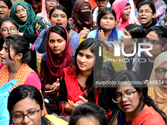 Students of Bangladesh University of Engineering and Technology (Buet) today continued their protest for the fifth consecutive day to press...