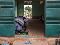 Muslim cult in the city of Dano, the inhabitants are divided between Catholics and Muslims in a peaceful coexistence
"The land of honest ma...