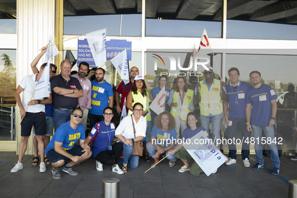 Ryanair cabin crew workers during a protest held on occasion of the strike held by cabin crew workers of the Irish airline at Adolfo Suarez...