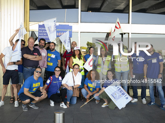 Ryanair cabin crew workers during a protest held on occasion of the strike held by cabin crew workers of the Irish airline at Adolfo Suarez...