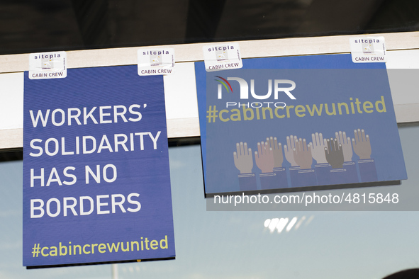 Ryanair cabin crew workers during a protest held on occasion of the strike held by cabin crew workers of the Irish airline at Adolfo Suarez...