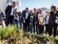 David Kimelfeld, President of the Lyon metropolitan area, visited Alain high school in Vénissieux and Jean Monnet high school in the 7th arr...