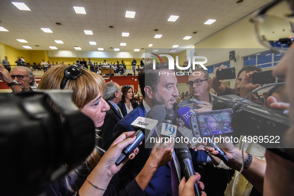 The undersecretary Gian Carlo Cancelleri In the Ernesto Ascione school in Palermo, during Mille Periferie, the network for urban regeneratio...