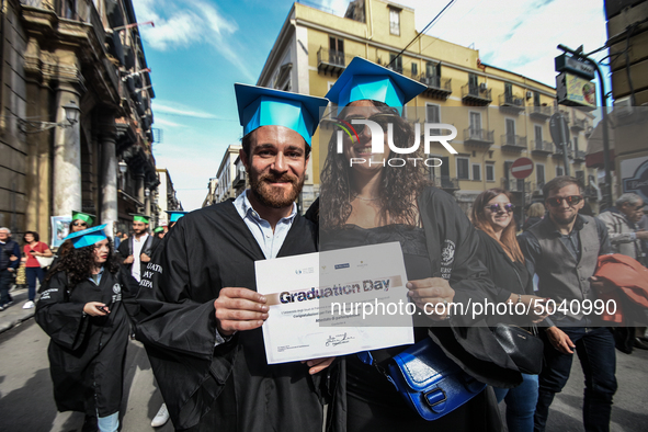 On the streets of Palermo, 550 graduates of the autumn session has marched. The graduation ceremony ended with the traditional "throwing of...