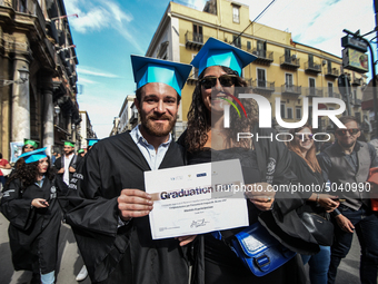 On the streets of Palermo, 550 graduates of the autumn session has marched. The graduation ceremony ended with the traditional "throwing of...