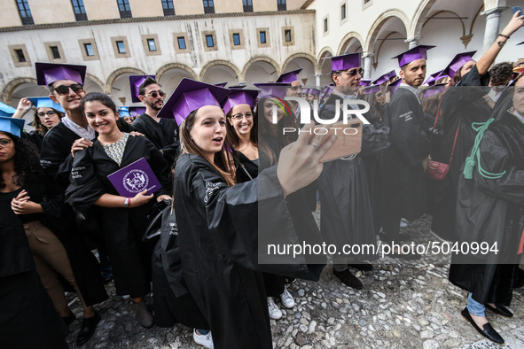 On the streets of Palermo, 550 graduates of the autumn session has marched. The graduation ceremony ended with the traditional "throwing of...