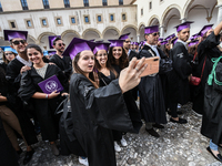 On the streets of Palermo, 550 graduates of the autumn session has marched. The graduation ceremony ended with the traditional "throwing of...