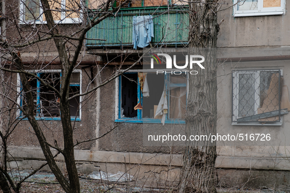 Evidence of people living in this precarity. Blue shirt hanging outside for drying.
On April 6 2015, we visit Krasnogorovka. What we saw is...