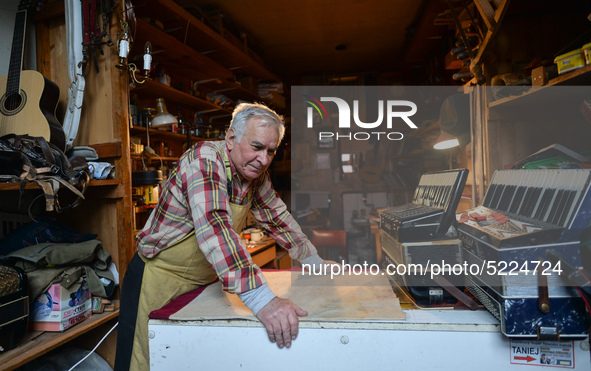 Former theatre actor and long time artist and luthier, Jozef Gmyrek (age 71), seen in his workshop.
His work is not a job but a passion that...