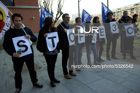 High school teachers gathered in front of the Board of Education of Haute Garonne. They throwed old schoolbooks in the backyard of the Board...