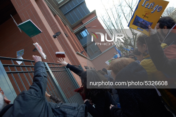 High school teachers gathered in front of the Board of Education of Haute Garonne. They throwed old schoolbooks in the backyard of the Board...