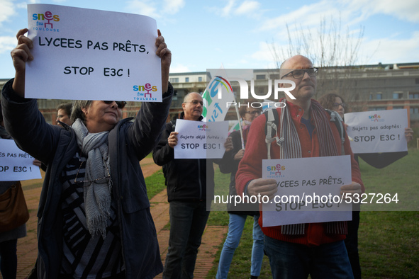 High school teachers gathered in front of the Board of Education of Haute Garonne. They throwed old schoolbooks in the backyard of the Board...