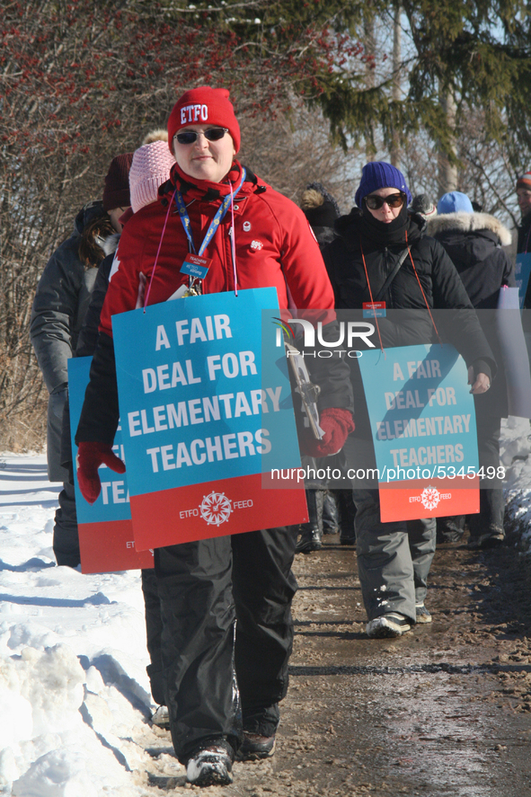 Ontario public elementary school teachers picket while striking on January 20, 2020 in Toronto, Ontario, Canada. All four major teachers uni...