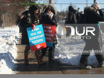 Ontario public elementary school teachers picket while striking on January 20, 2020 in Toronto, Ontario, Canada. All four major teachers uni...