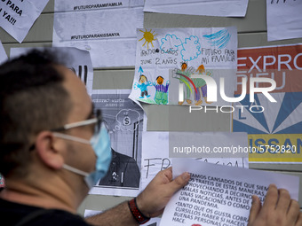 Employees from NISSAN and subcontractors fill a Renault dealership with signs and cut off the access motorway to Barcelona protest in Barcel...